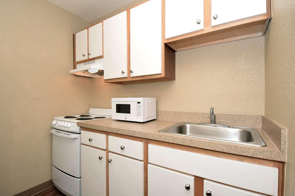 Extended Stay America Select Suites - Madison - Old Sauk Rd Bilik gambar